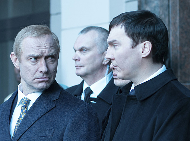 Děsivější než monstrum. Jude Law ztvárnil Putina jako racionálního tyrana