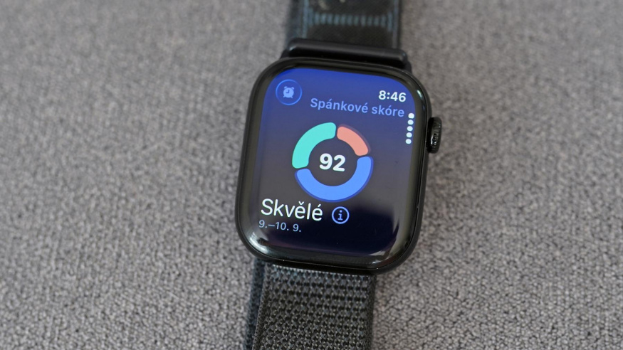 Největší novinka watchOS 26? Spánkové skóre míří i na 5 let staré Apple Watch