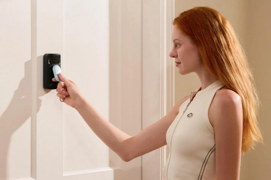 Tenhle skvělý přívěšek vám může zachránit život. A ještě otevře dveře!