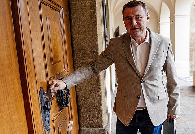 Obyvatelé kraje si zaslouží bezúhonné vedení, vyzvalo ANO Půtu k rezignaci