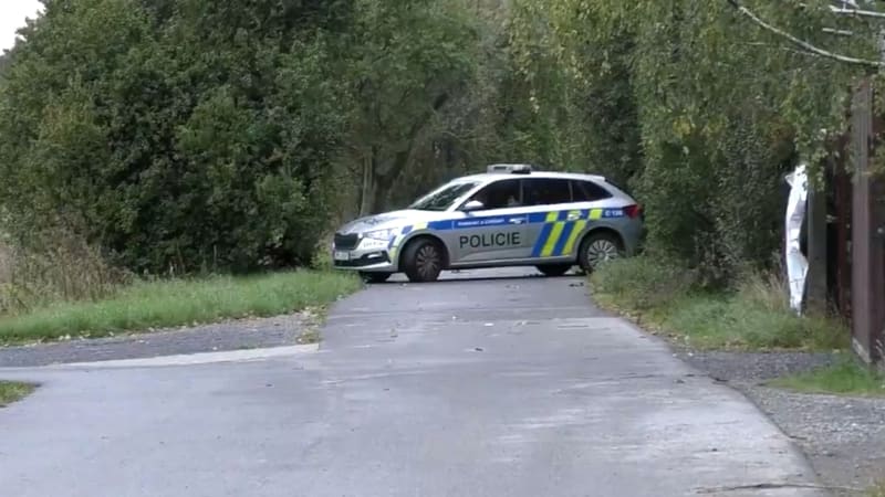 Policie našla v nádrži na Třebíčsku mrtvolu. Na místo vyrazila kvůli hledanému muži