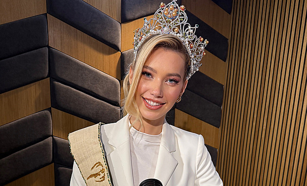 Jsem příbuzná se slavným básníkem, říká Miss Earth Natálie Puškinová v Rozstřelu