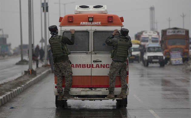 Při požáru v nočním klubu v Indii zemřelo přes dvacet lidí, oběťmi jsou i turisté