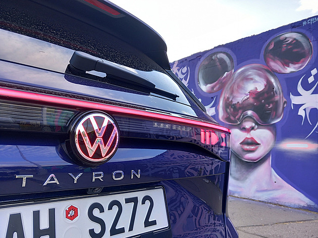 Škoda v ráži: plat 78 tisíc, boj o druhé místo v Evropě a živení churavého VW