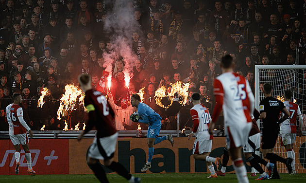 Více fanoušků na stadionech i u televizí, která má rekord. Fotbalová liga táhne