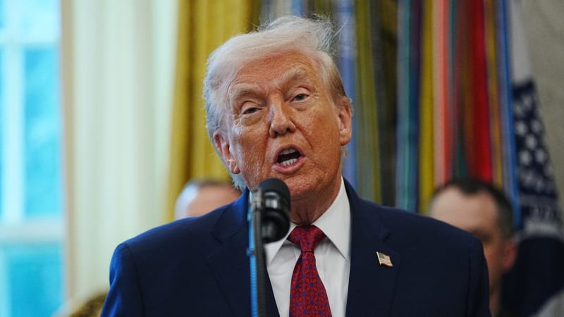 Útok na Venezuelu byl úspěšný, zadrželi jsme Madura, oznámil Trump. Jeho síly utrpěly zranění