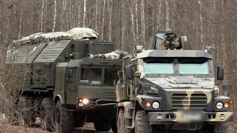 Rusko zaútočilo na Ukrajině Orešnikem. Nadzvuková střela může nést i jadernou hlavici