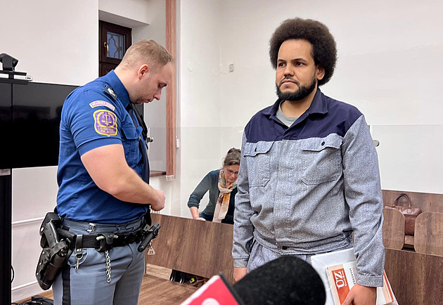 Soud rozhoduje, zda pustí Feriho z vězení. Expolitik však čelí další obžalobě