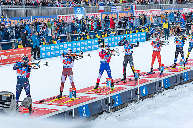 Češi se odstřelili z čela, zaujali ale běžecky. Štafetu v Ruhpoldingu ovládla Francie