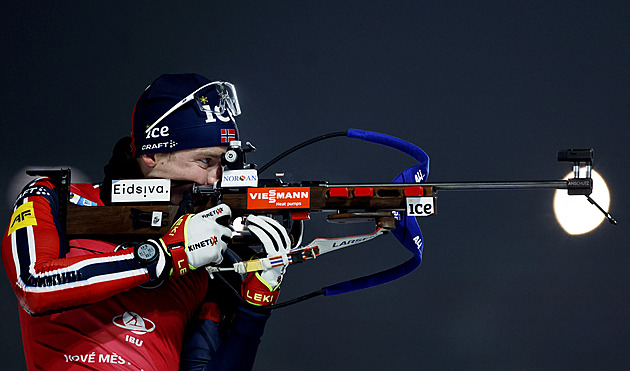 Biatlon ONLINE: Elita zpět v Česku. Muži běží vytrvalostní závod v Novém Městě