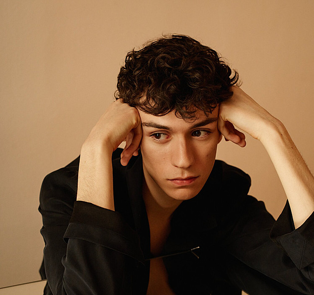 Naděje české hudby v Eurovizi 2026. Když Daniel Žižka zazpíval, zavládlo ticho