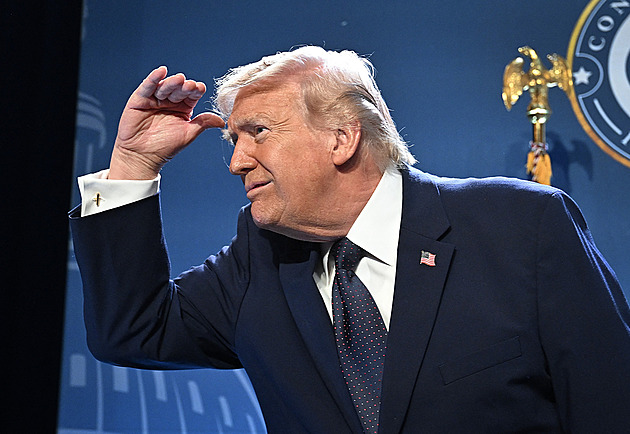 Abyste sám nebyl eliminován. Írán pohrozil Trumpovi likvidací, ten připustil jednání