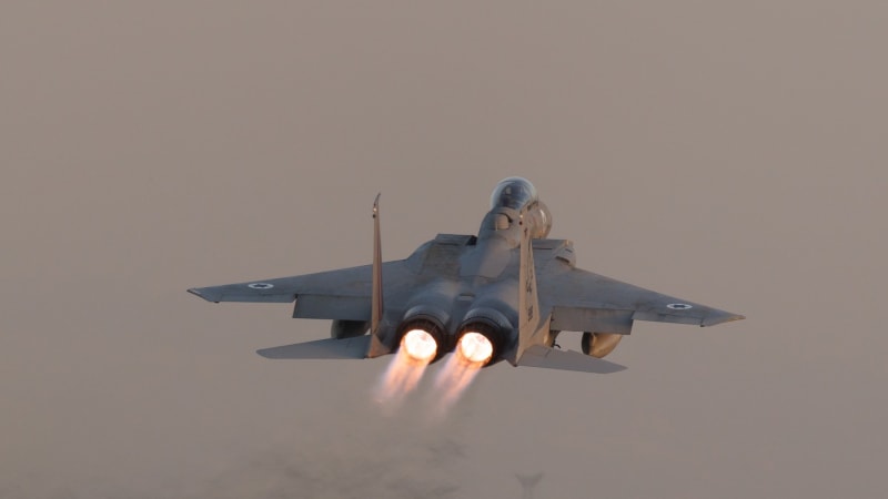 Izraelská raketa měla zranit reportéra ruské televize. Velvyslanec proto musel na kobereček