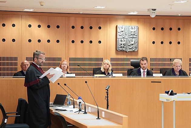 Šňupal bílý prášek. U soudu s Dozimetrem promluví „manažer TOP 09“ Fremr