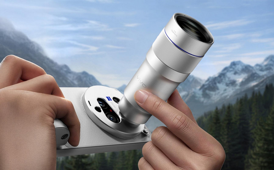 Král fotomobilů. Na Vivo X300 Ultra můžete ušetřit 7 tisíc, i tak vás cena posadí