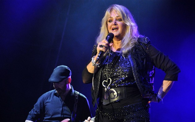 Život hudební legendy v ohrožení. Bonnie Tyler je po vážné operaci v umělém spánku