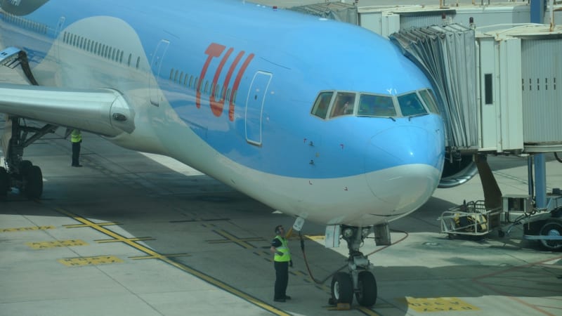 Plán Britky uzemnit se při letu na Kubu kořalkou hrubě nevyšel. Pokousala posádku