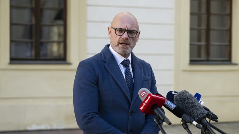 České školy čeká velká změna. Výuka jazyků bude jiná, oznámil ministr Plaga 