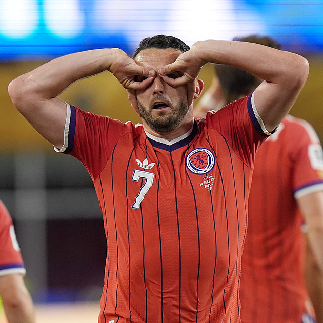 Haiti - Skotsko 0:1, McGinn hrdinou favorita, fotbalový trpaslík ale kladl odpor