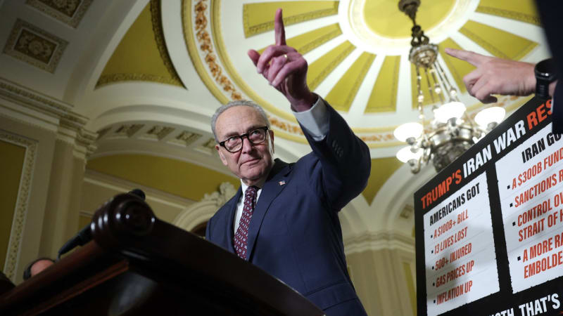 Americký senát chce konec války s Íránem. Z Trumpových snah o mír mají obavy i Republikáni