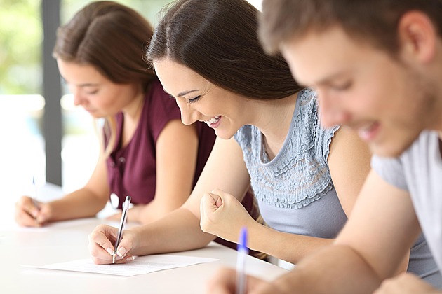 Školkovné a sleva na studenta se mají vrátit. Od kdy a v jaké výši?
