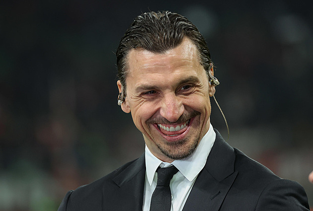 Stallone, jsi to ty? Zlatan Ibrahimovic se předvedl v posilovně. Fanoušci žasnou