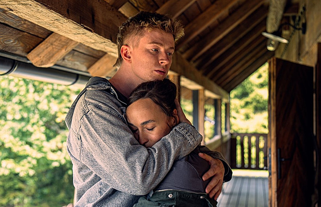 Chata, odkud se těžko utíká. Oslava, která se zvrtne. Hřebejk točí komedii Narozeniny